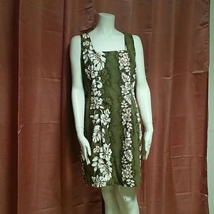 Hawaiian dress